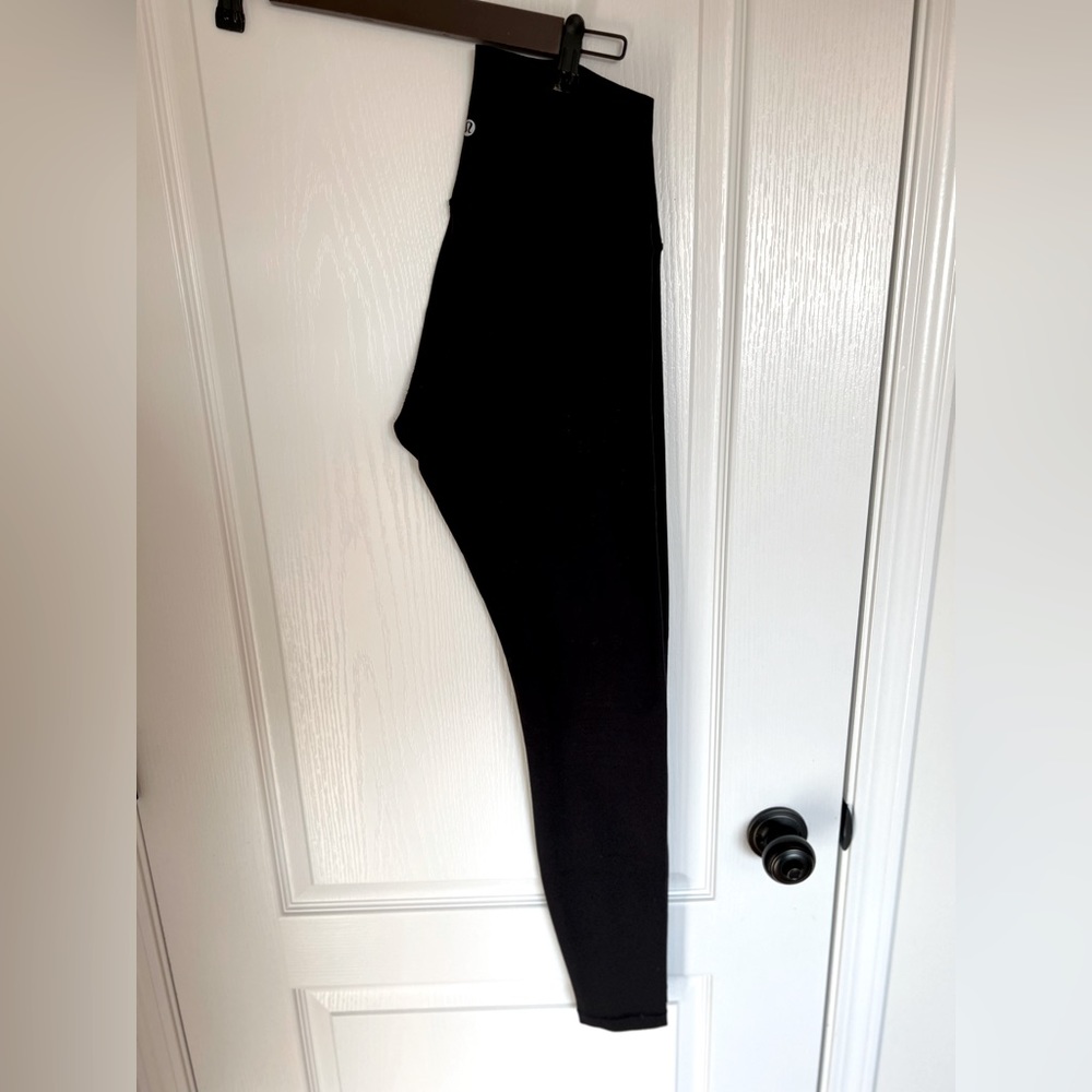 Lululemon Wunder Under High Rise - Full on Luon Sz 6 - full length